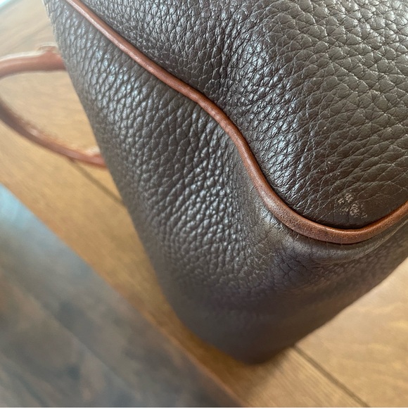 Vintage Dooney and Bourke large satchel bag with Shoulder Strap - Picture 11 of 15